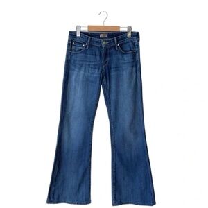 Mother The Wilder Bell Bottom Jeans in Love Potion No. 9 Wash Size 29